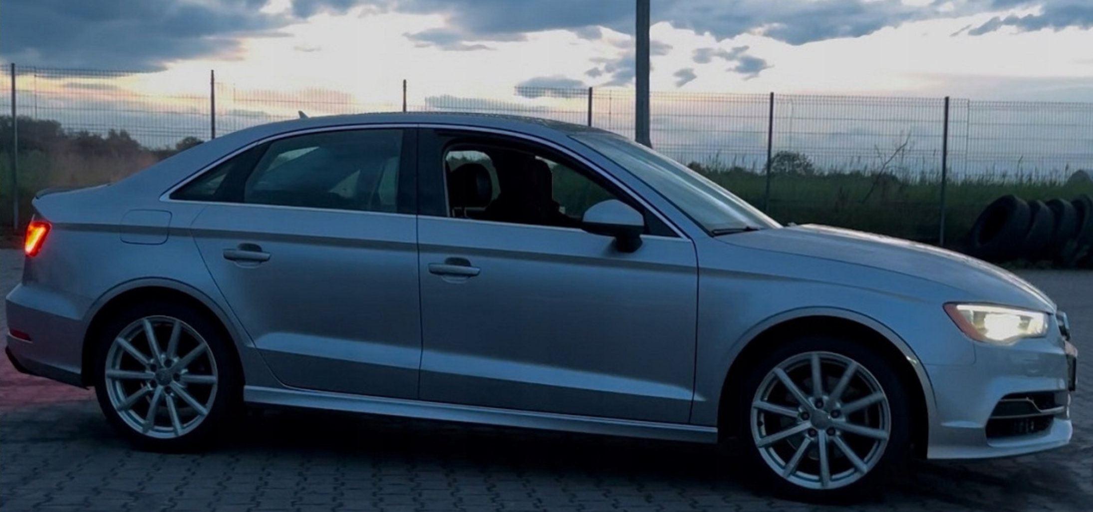 Praguri laterale AUDI A3 8V Sedan Limuzina 2012-2020 TFB TUNING
