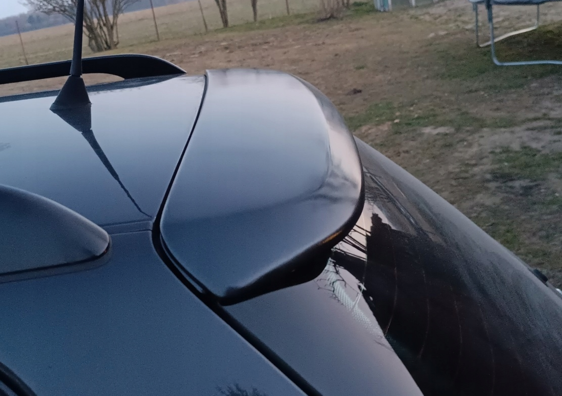 Eleron luneta portbagaj AUDI A4 B5 AVANT TFB TUNING