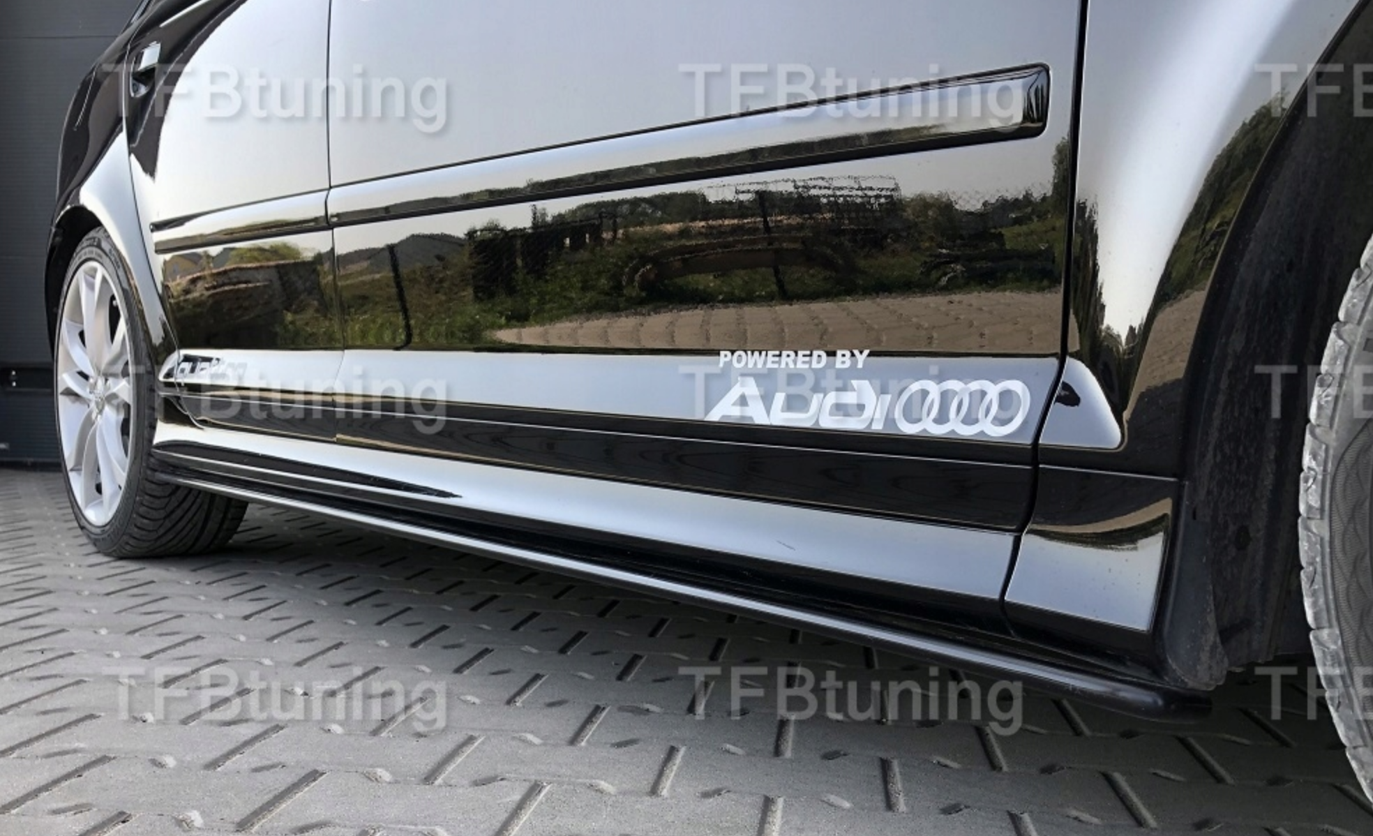 Praguri laterale Audi S3 RS3 8P 8PA 3 si 5 usi 2003-2012 TFB TUNING