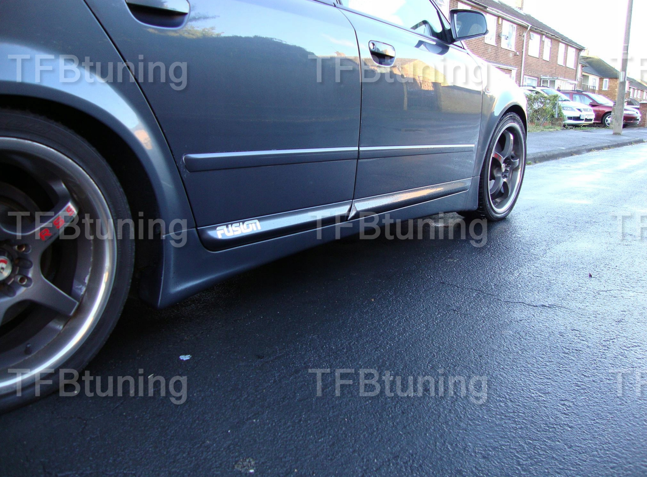 Praguri laterale AUDI A4 B6 B7 TFB TUNING