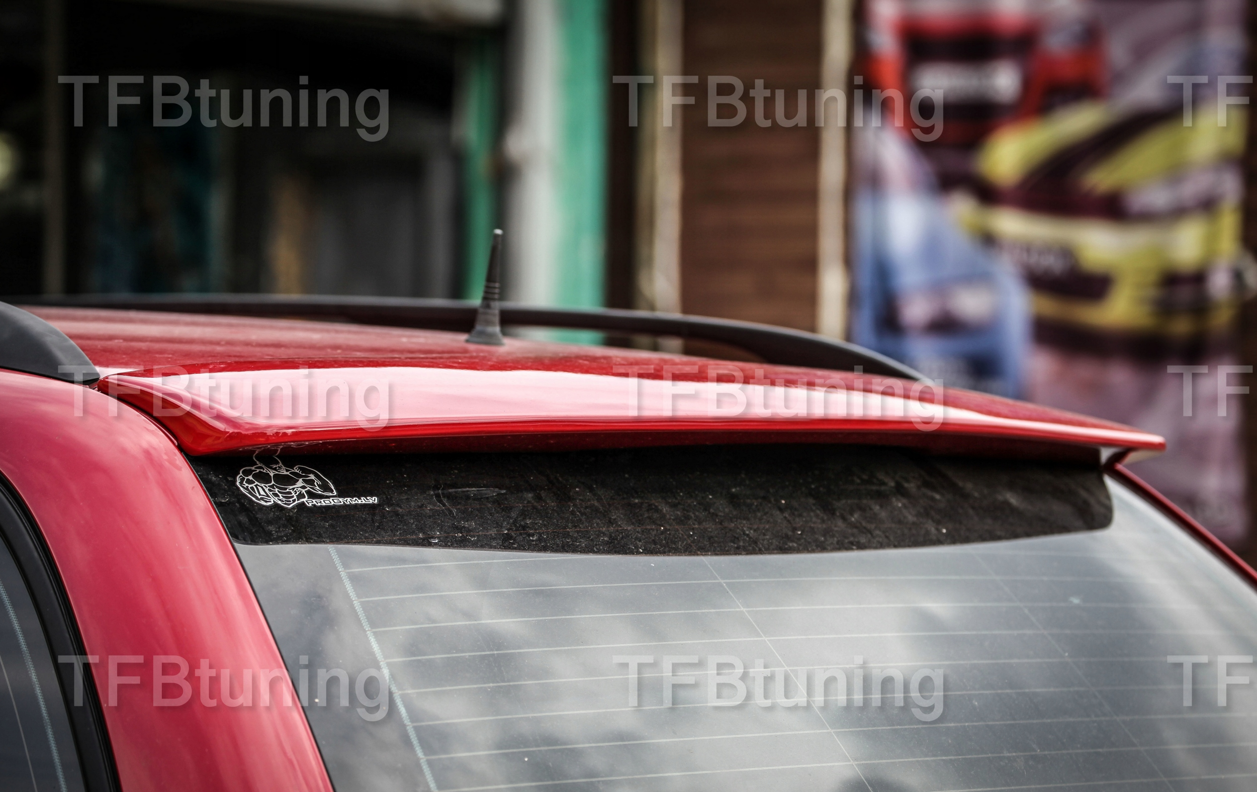 Eleron luneta portbagaj BMW Seria 5 E39 BREAK COMBI TFB TUNING