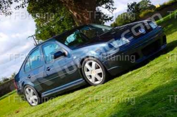 Praguri laterale VW BORA TFB TUNING