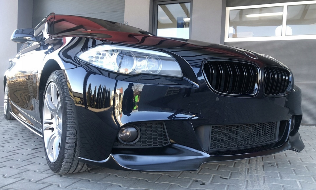 Praguri laterale BMW F10 F11 TFB TUNING