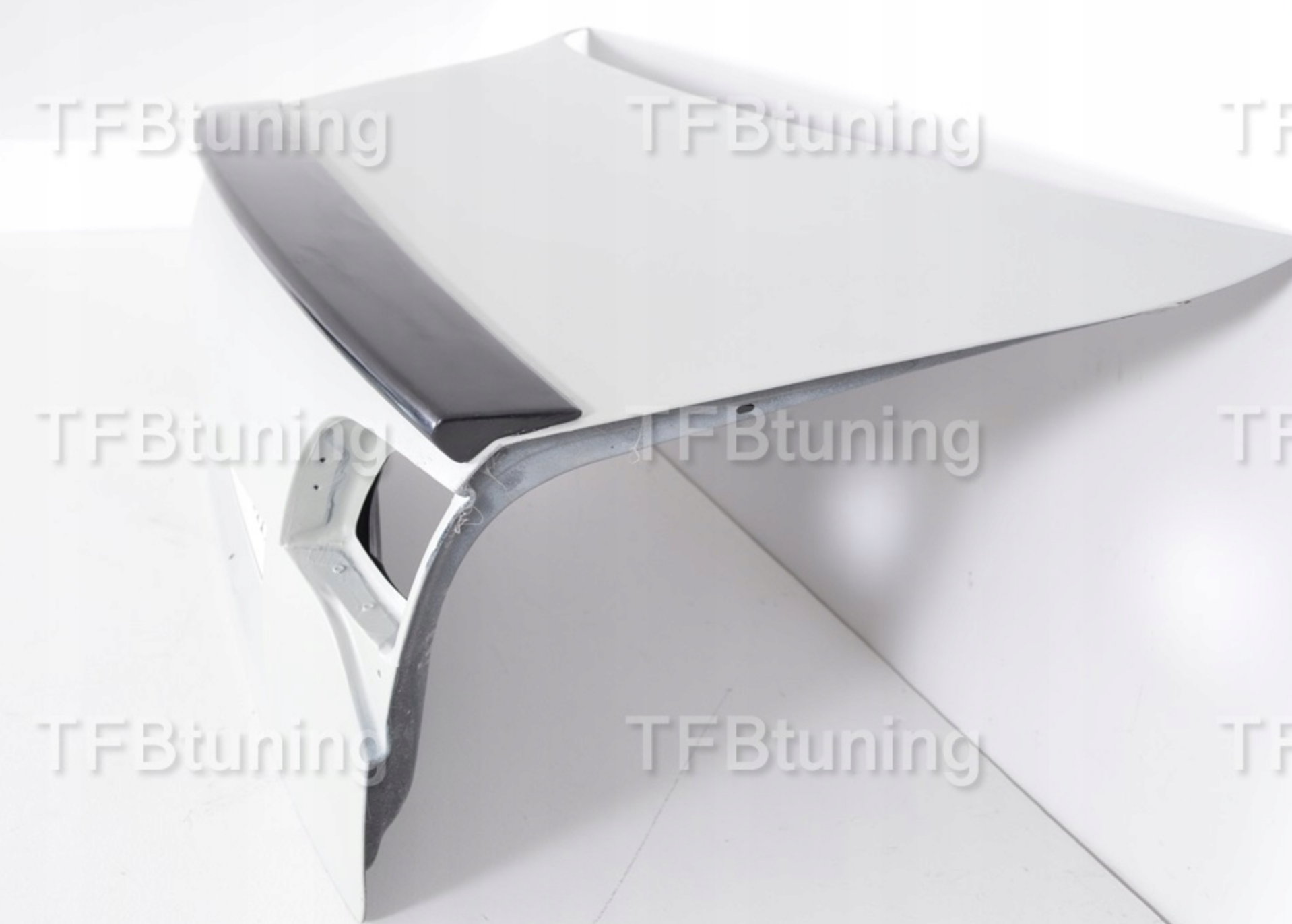Eleron portbagaj AUDI A4 B7 SEDAN TFB TUNING