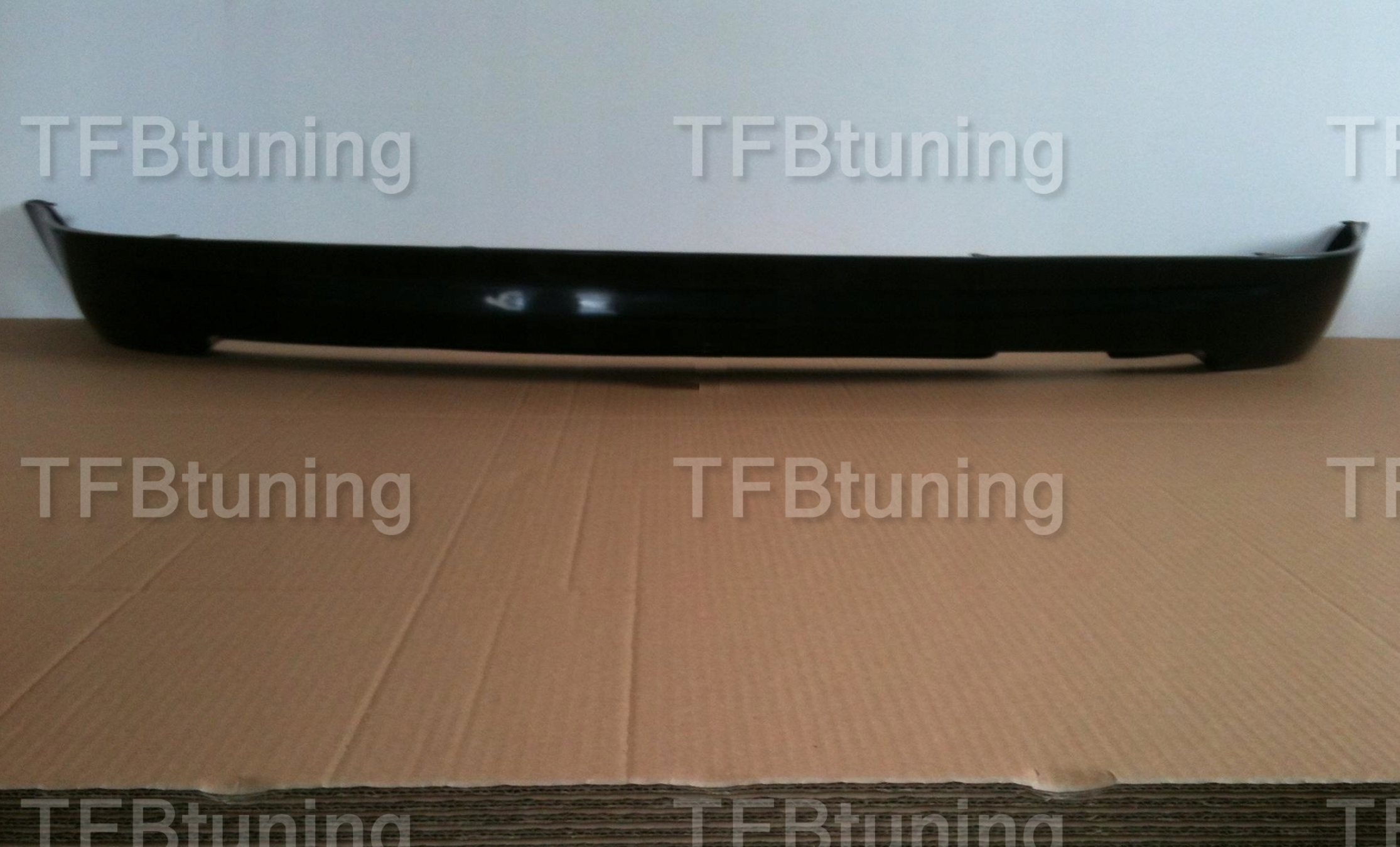 Prelungire bara spate difuzor lip spoiler VV GOLF 4 GTI JUBI Editie 25 1997-2004 ver2 TFB TUNING