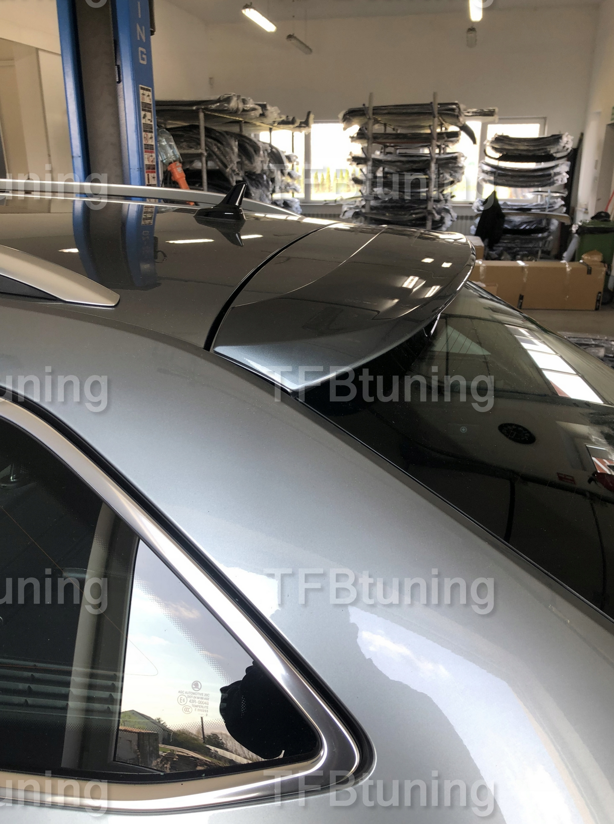 Eleron luneta portbagaj SKODA SUPERB 3 BREAK COMBI TFB TUNING