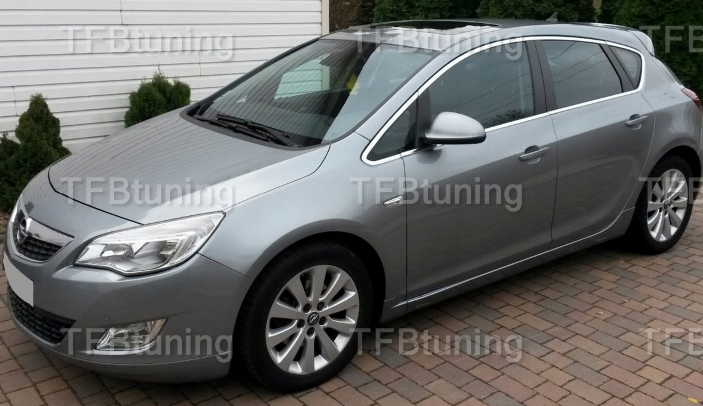 Prelungire bara fata fusta spoiler lip OPEL ASTRA J BREAK COMBI / 5D TFB TUNING