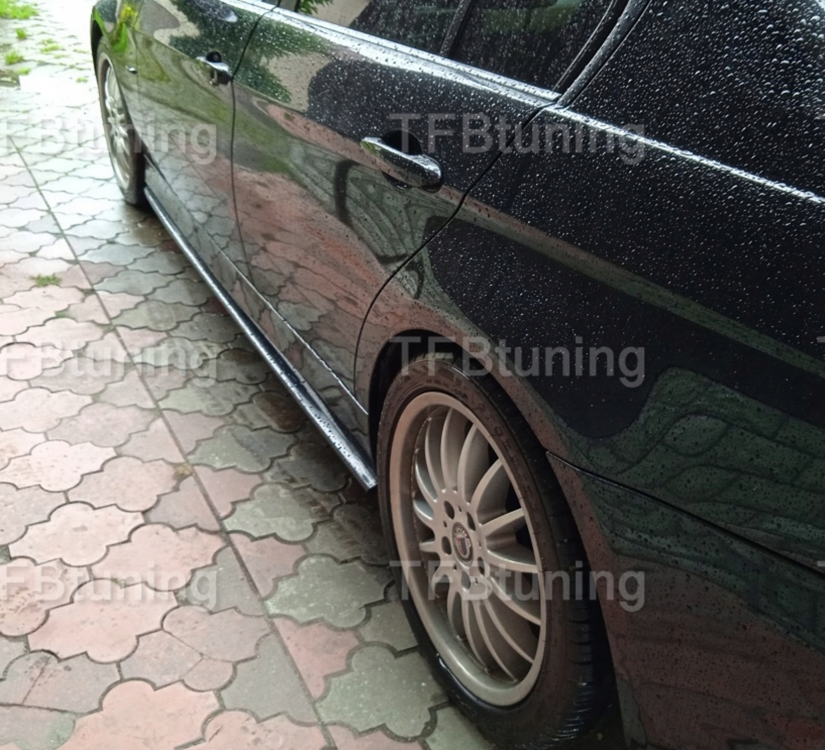 Praguri laterale BMW Seria 3 E90 E91 TFB TUNING