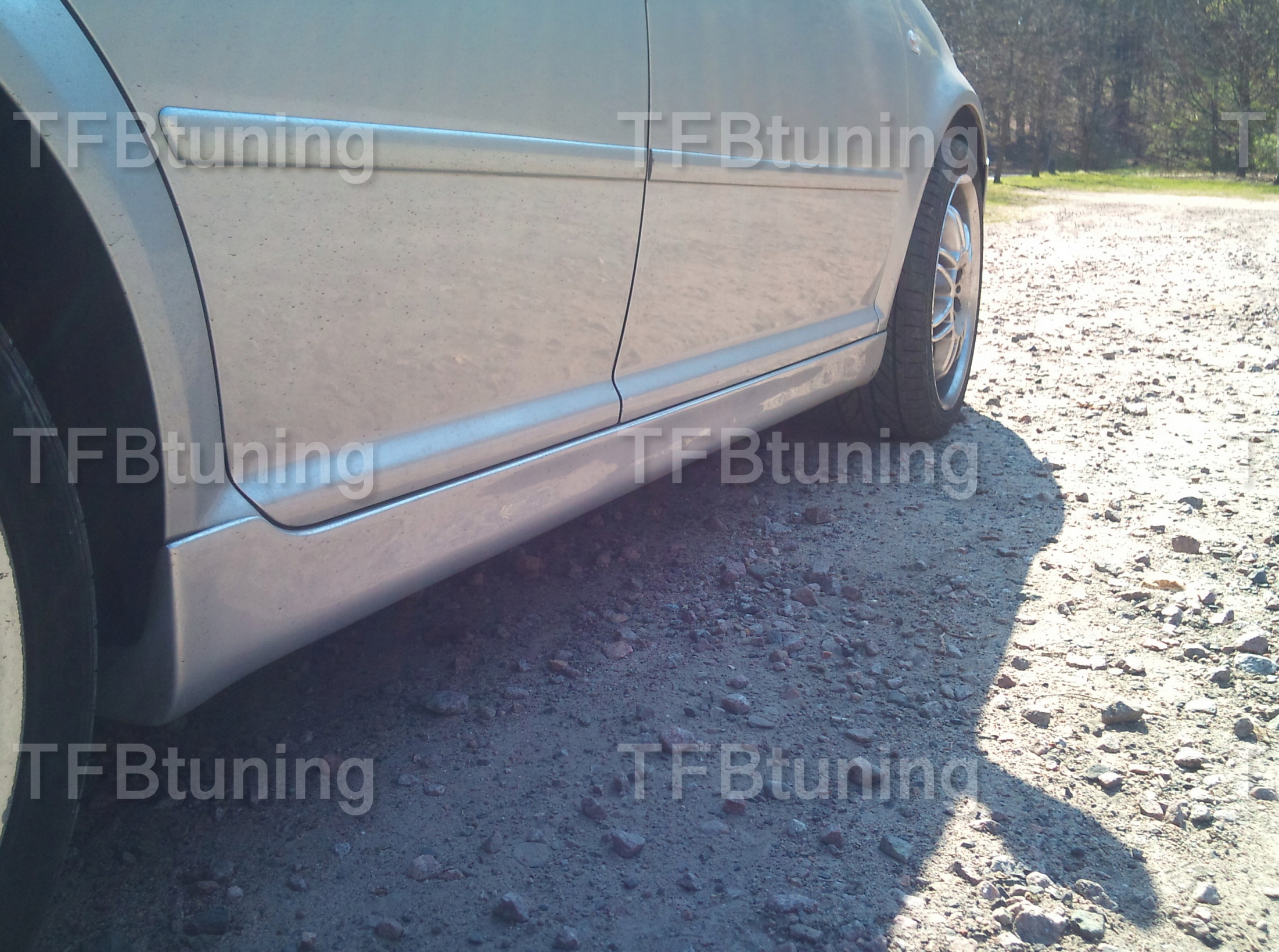 Praguri laterale VW GOLF 4 VW BORA aspect R32 TFB TUNING
