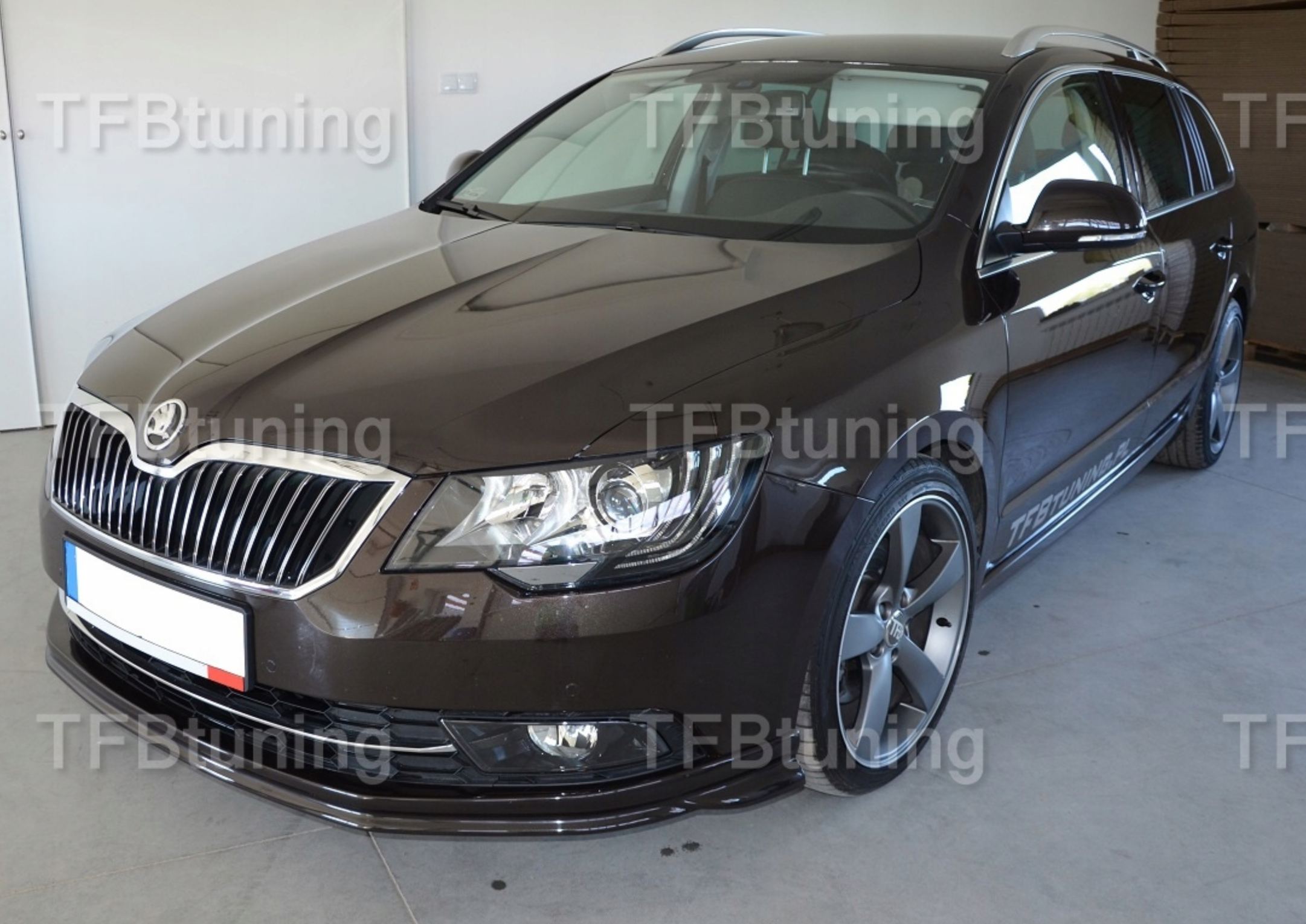 Prelungire bara fata fusta spoiler lip SKODA SUPERB 2 2013-2015 TFB TUNING