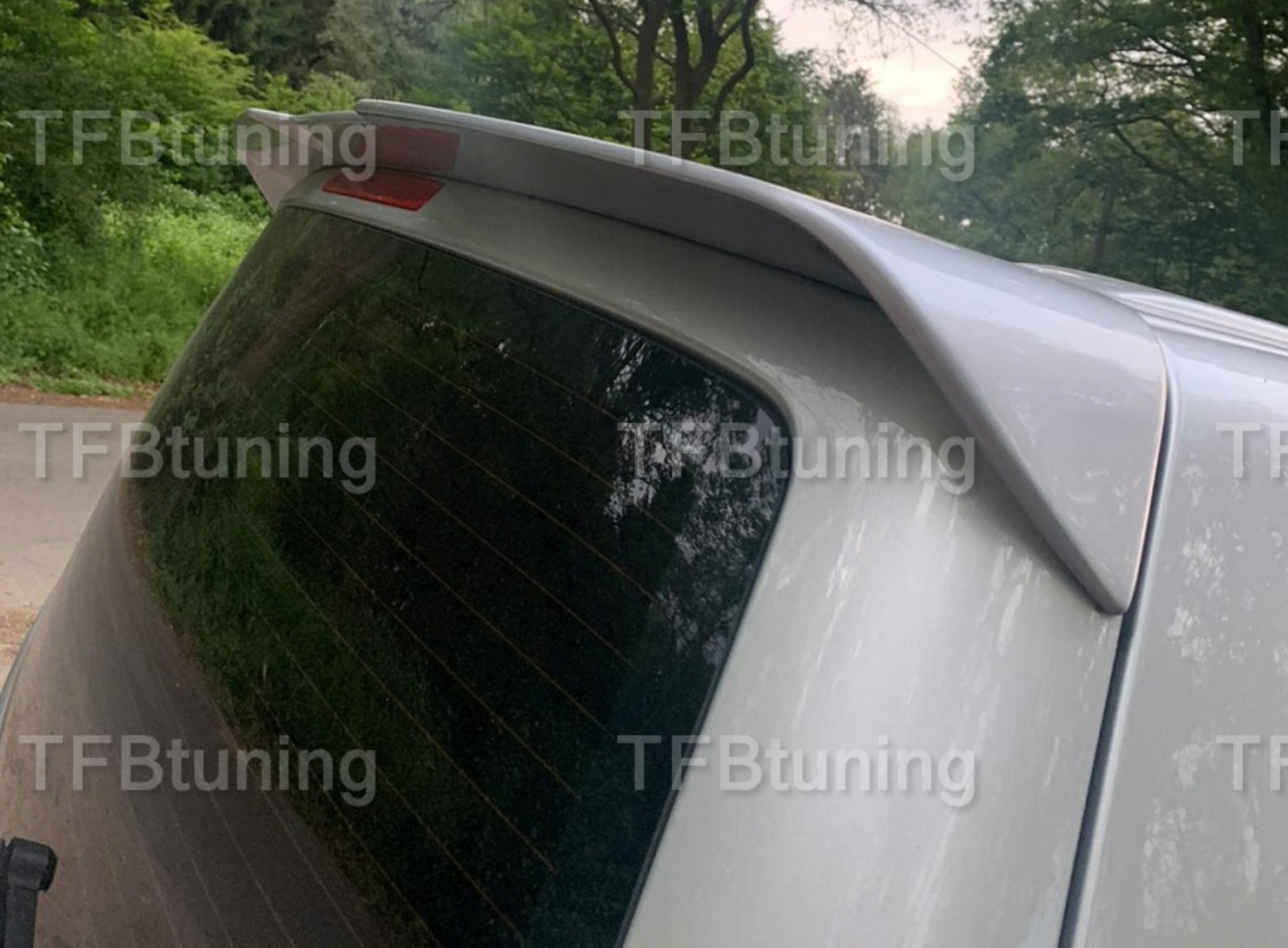Eleron luneta portbagaj VW T5 TFB TUNING