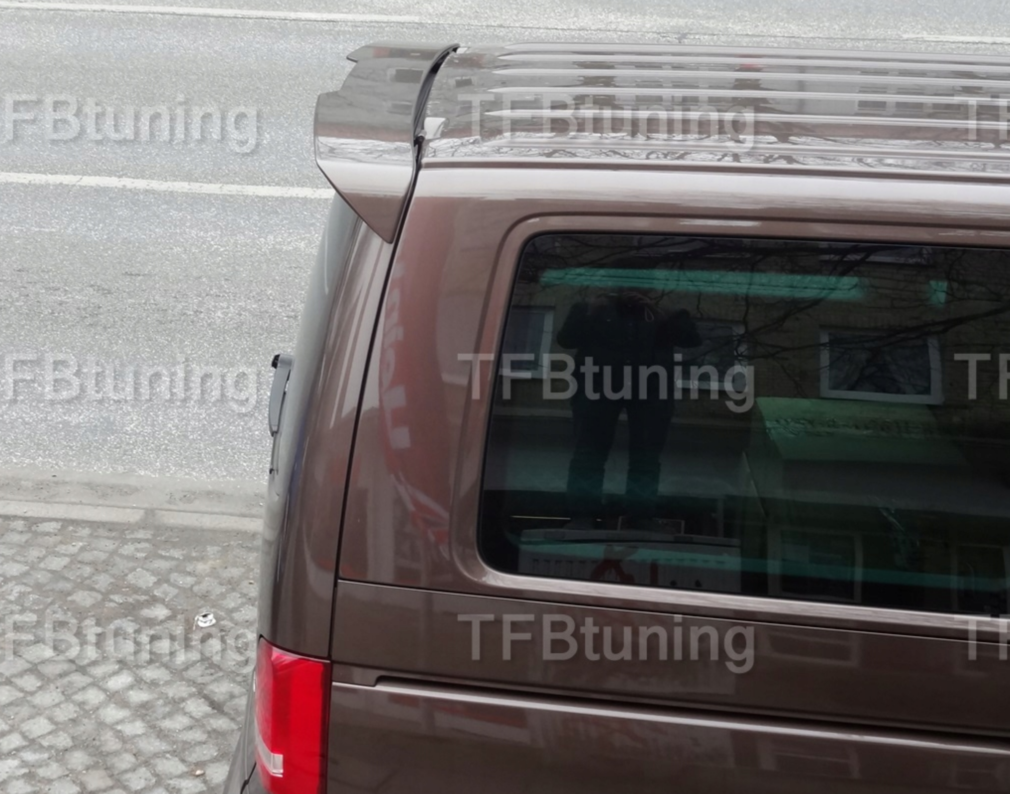 Eleron luneta portbagaj VW T5 TFB TUNING