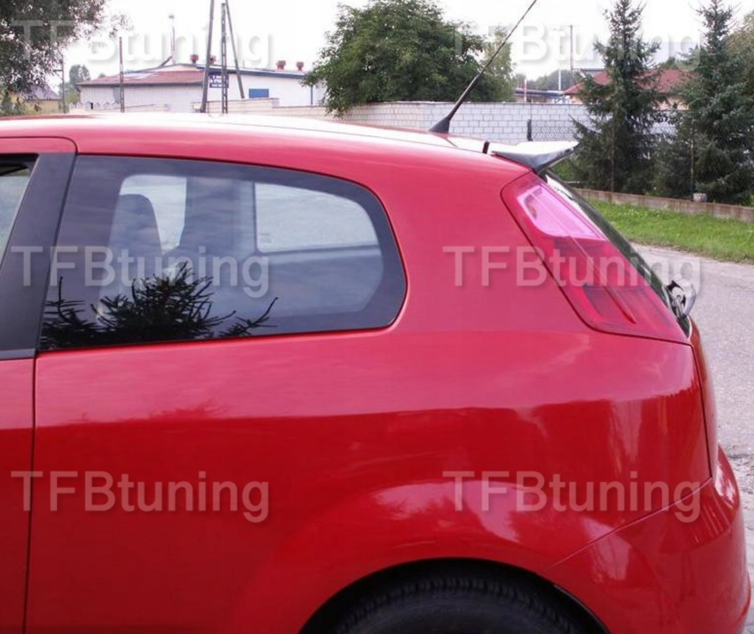 Eleron luneta portbagaj FIAT GRANDE PUNTO TFB TUNING
