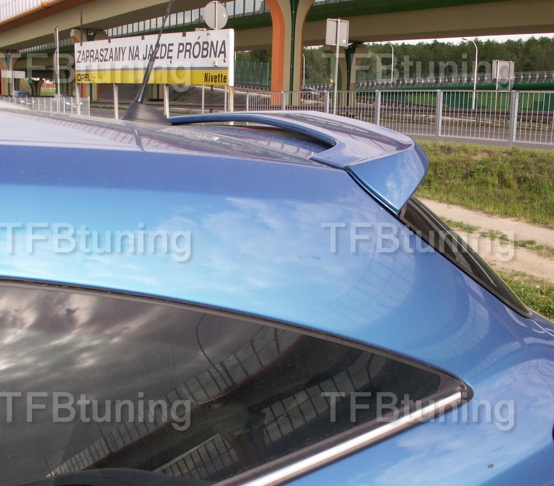 Eleron luneta portbagaj OPEL ASTRA H GTC TFB TUNING