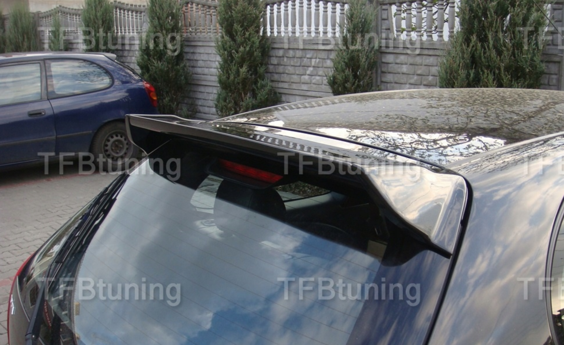 Eleron luneta portbagaj TOYOTA COROLLA E11 HB TFB TUNING