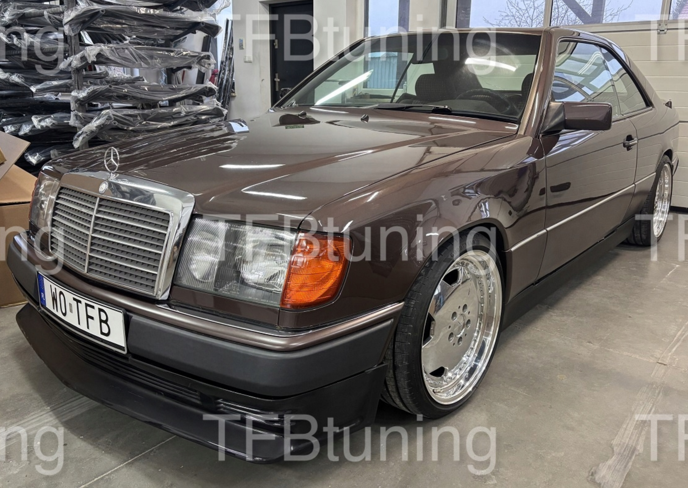 Praguri laterale MERCEDES 124 C124 A124 TFB TUNING