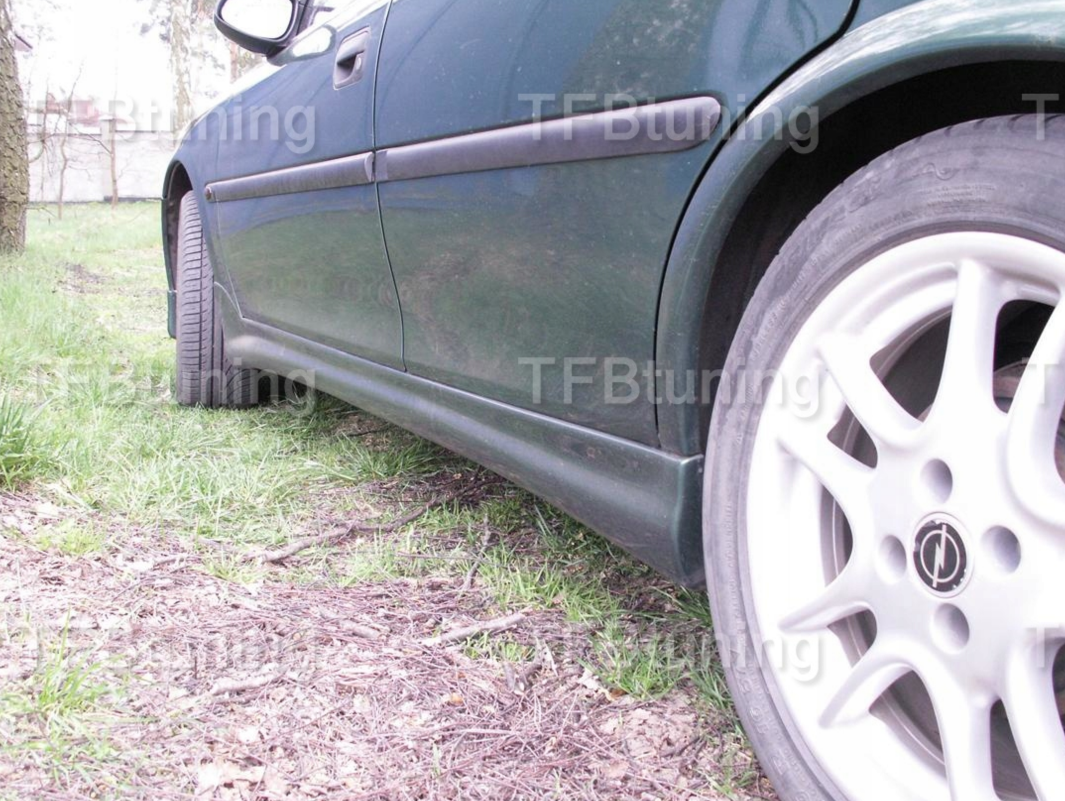 Praguri laterale OPEL VECTRA B TFB TUNING