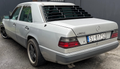 Jaluzea pentru luneta spoiler Louver Mercedes W124 Limousine / Sedan