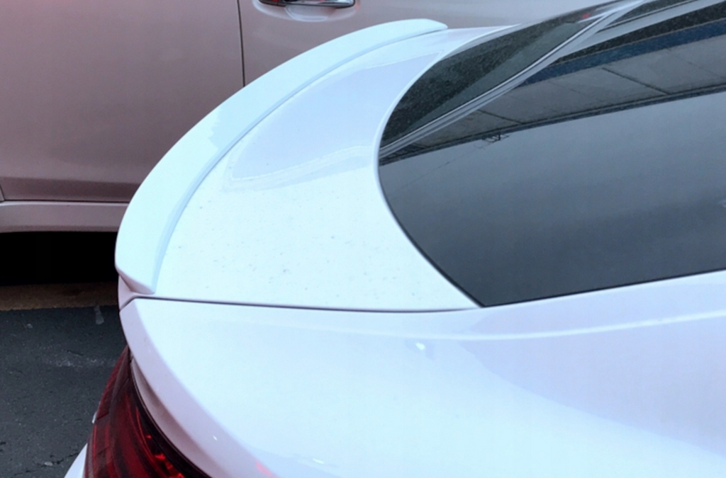 Eleron portbagaj VW ARTEON CC 2017+ negru lucios TFBT