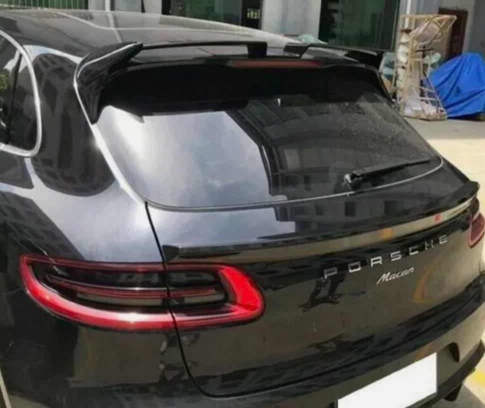 Eleron luneta portbagaj Porsche Macan 2014-2018 negru lucios TFBT