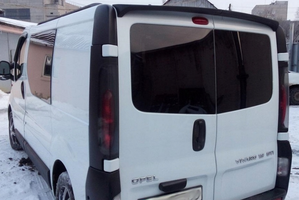 Eleron luneta portbagaj OPEL VIVARO RENAULT TRAFFIC 2001-2014 ver2 TFBT