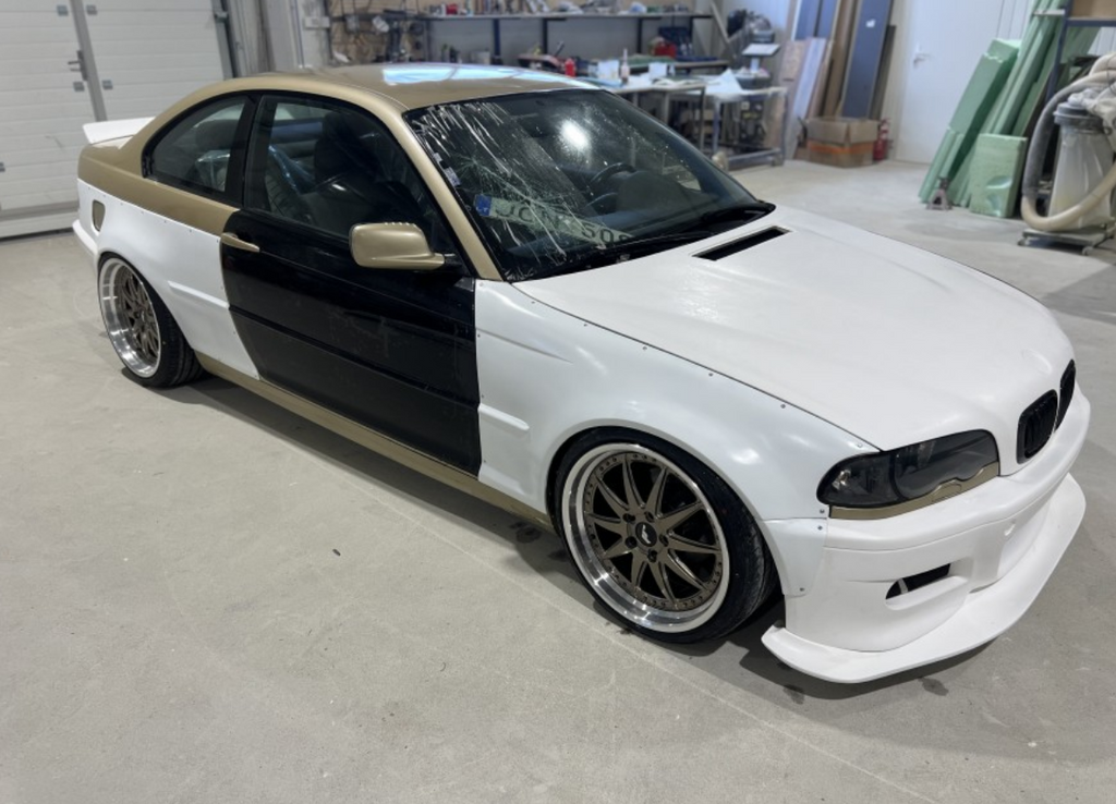 BODY KIT BMW Seria 3 E46 COUPE Fata +3.5CM Spate +4.5 aspect FELONY FORM TFB TUNING