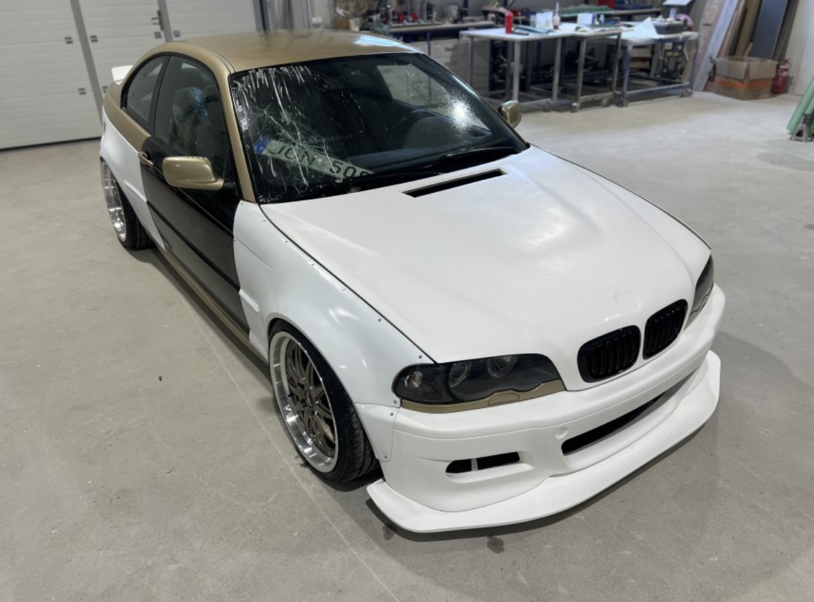BODY KIT BMW Seria 3 E46 COUPE Fata +3.5CM Spate +4.5 aspect FELONY FORM TFB TUNING