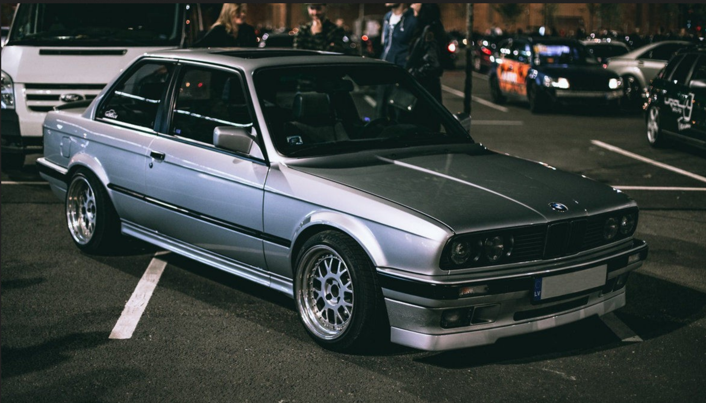 Praguri laterale BMW Seria 3 E30 1983-1991 aspect 318is / 325is TFB TUNING