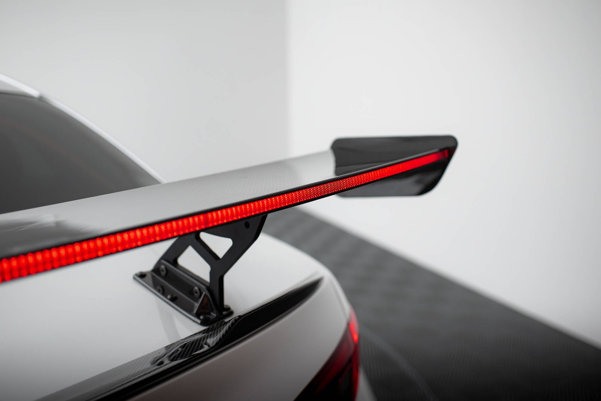 Eleron Alfa Romeo Giulia Quadrifoglio 2016- v3 - Maxton Design