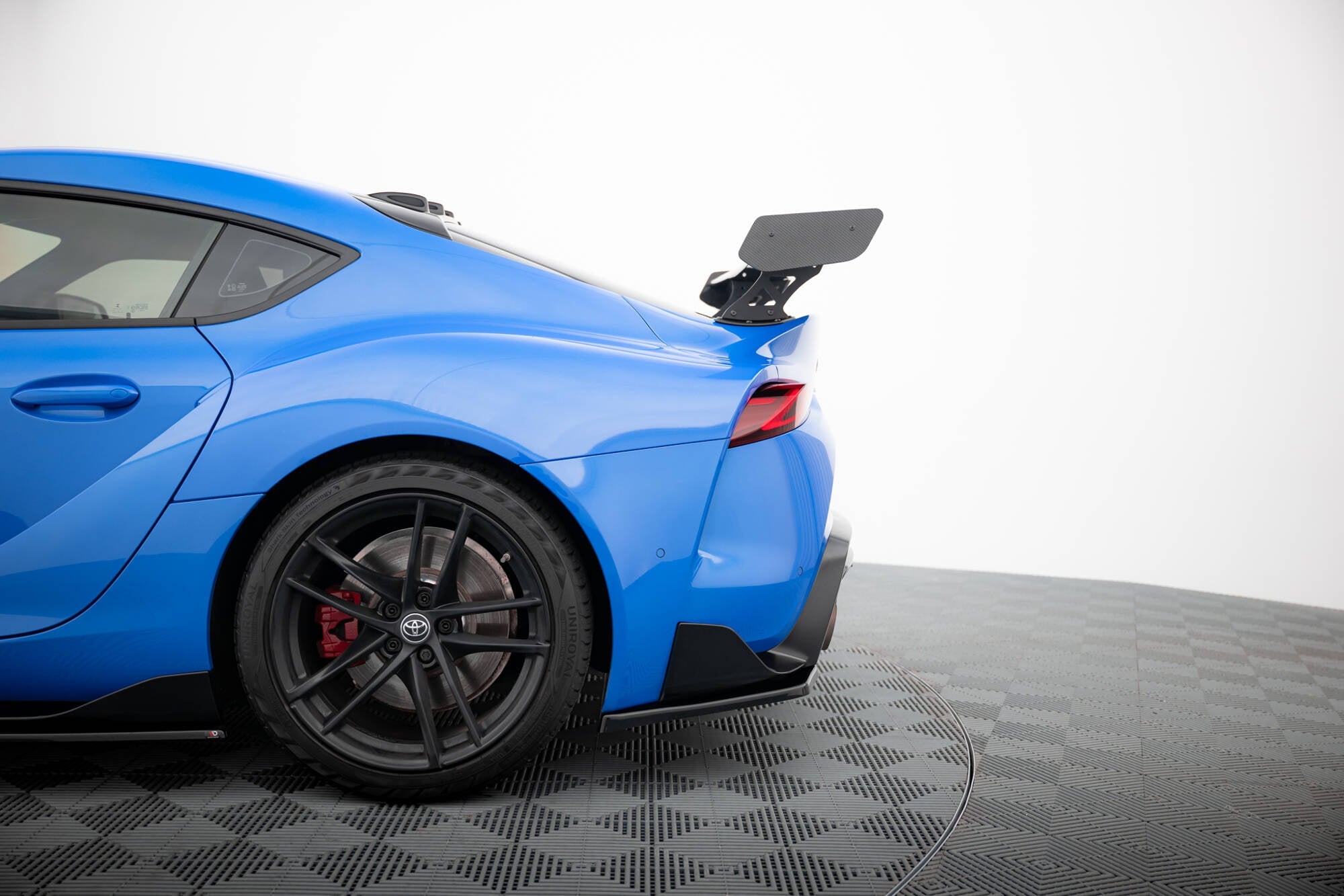 Eleron Toyota Supra Mk5 2019- v3 - Maxton Design