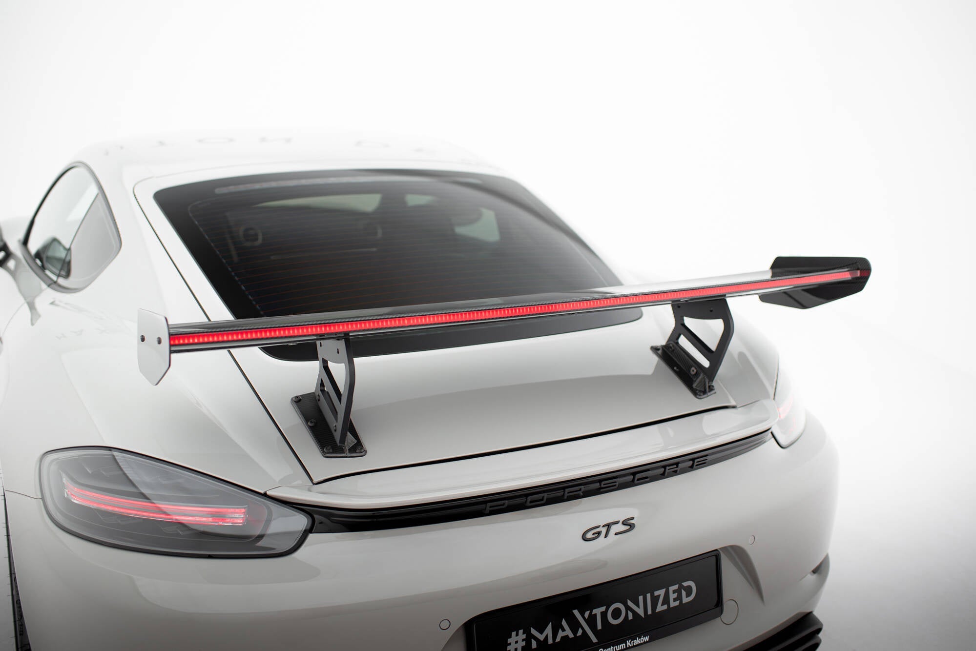 Eleron Porsche 718 Cayman 982c 2016- v5 - Maxton Design