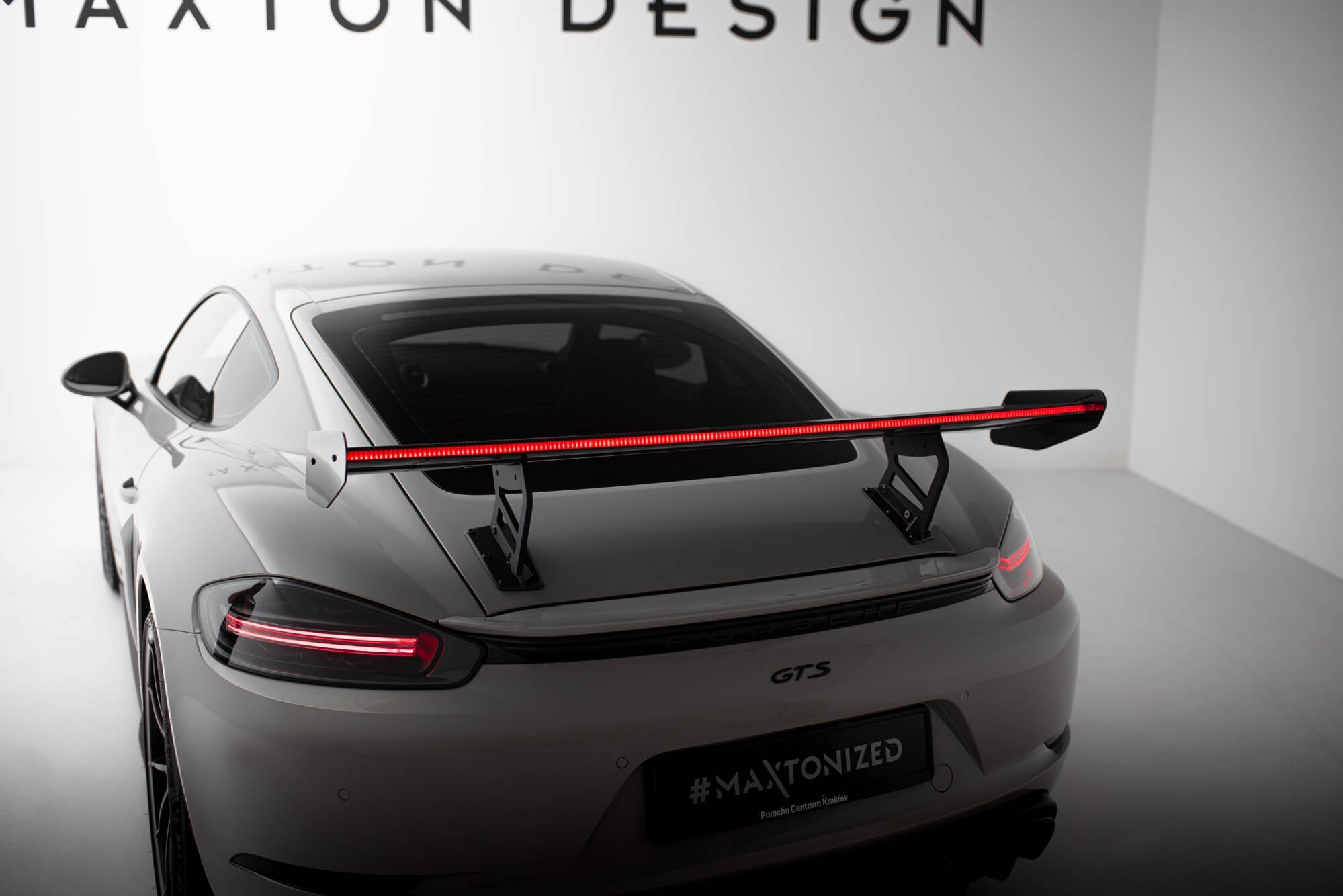 Eleron Porsche 718 Cayman 982c 2016- v5 - Maxton Design