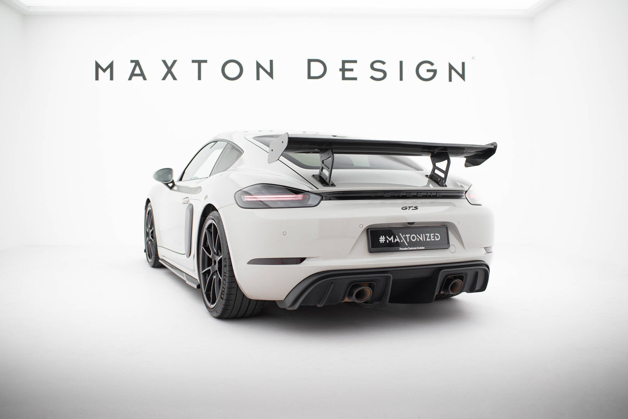 Eleron Porsche 718 Cayman 982c 2016- v4 - Maxton Design