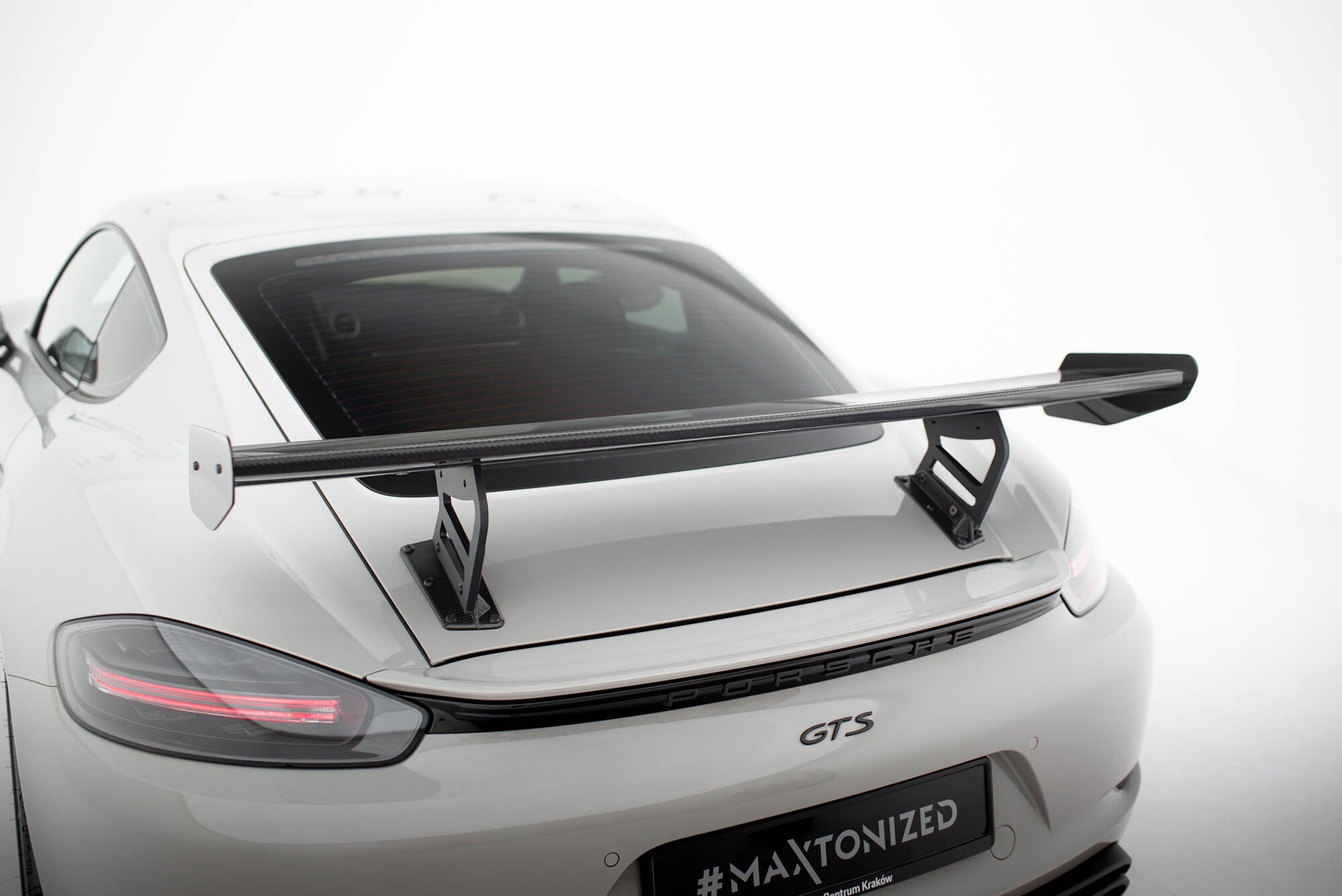 Eleron Porsche 718 Cayman 982c 2016- v4 - Maxton Design