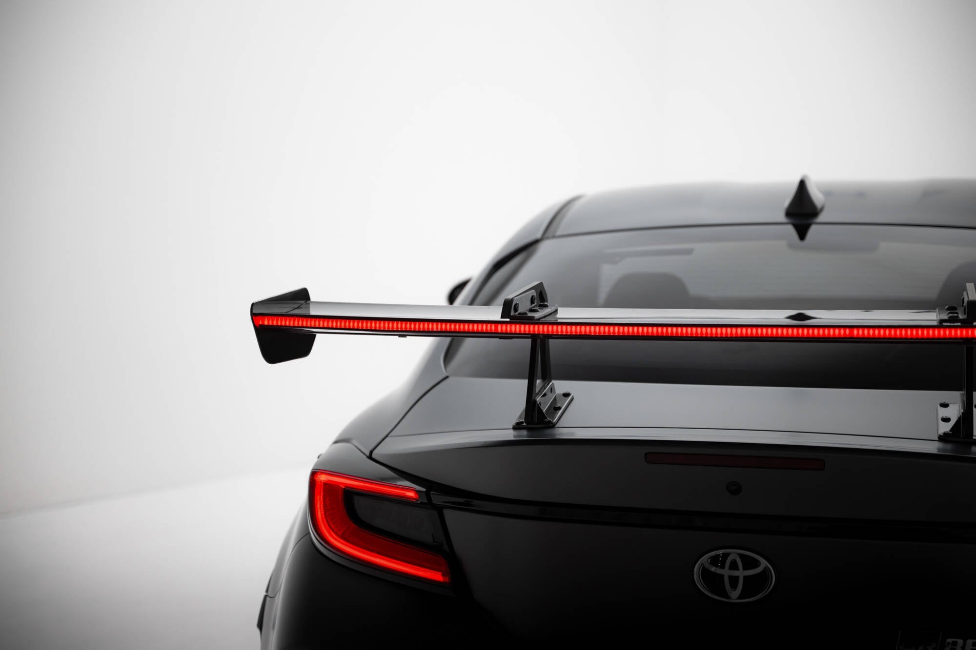 Eleron Toyota GR86 Subaru BRZ Mk2 2021- v4 - Maxton Design