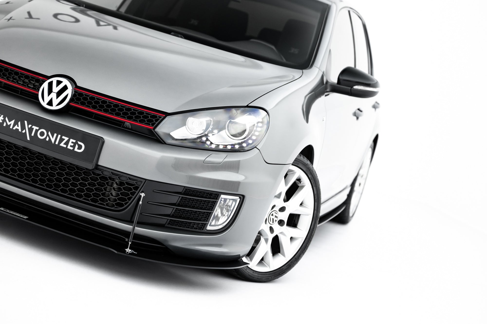 Prelungire splitter bara fata Volkswagen Golf 6 GTI 35TH 2008-2012 v7 - Maxton Design