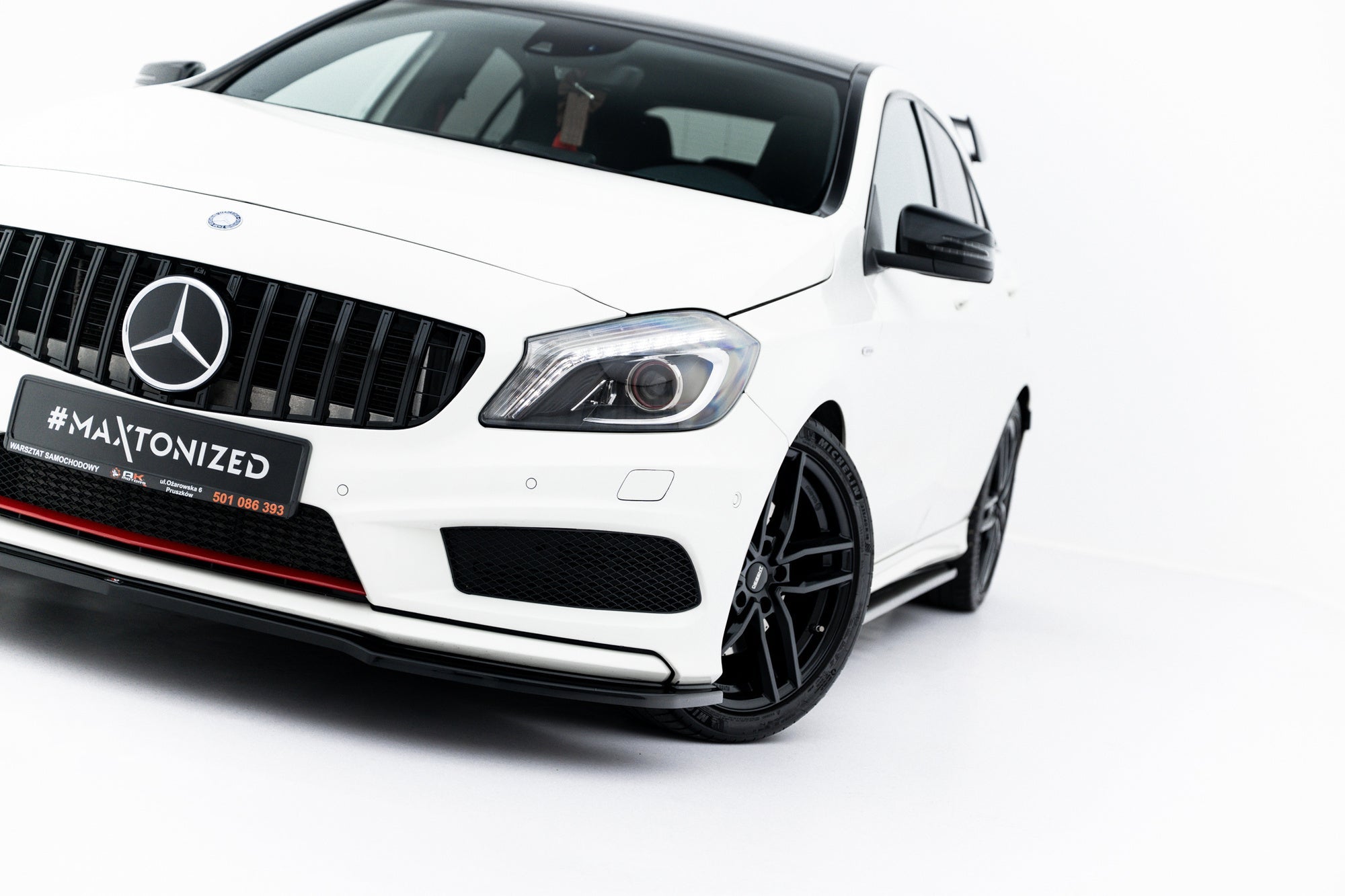 Prelungire splitter bara fata Mercedes A Class W176 Amg-Line 2013-2015 v3 - Maxton Design