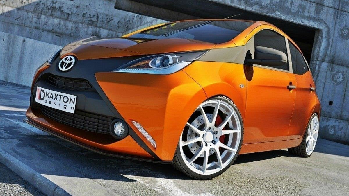 Prelungire splitter bara fata Toyota Aygo Mk2 2014- v2 - Maxton Design