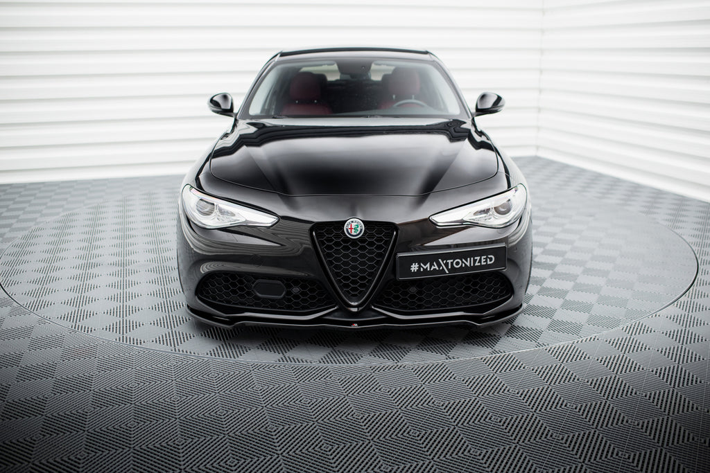 Prelungire splitter bara fata Alfa Romeo Giulia Veloce 2015- v1 - Maxton Design