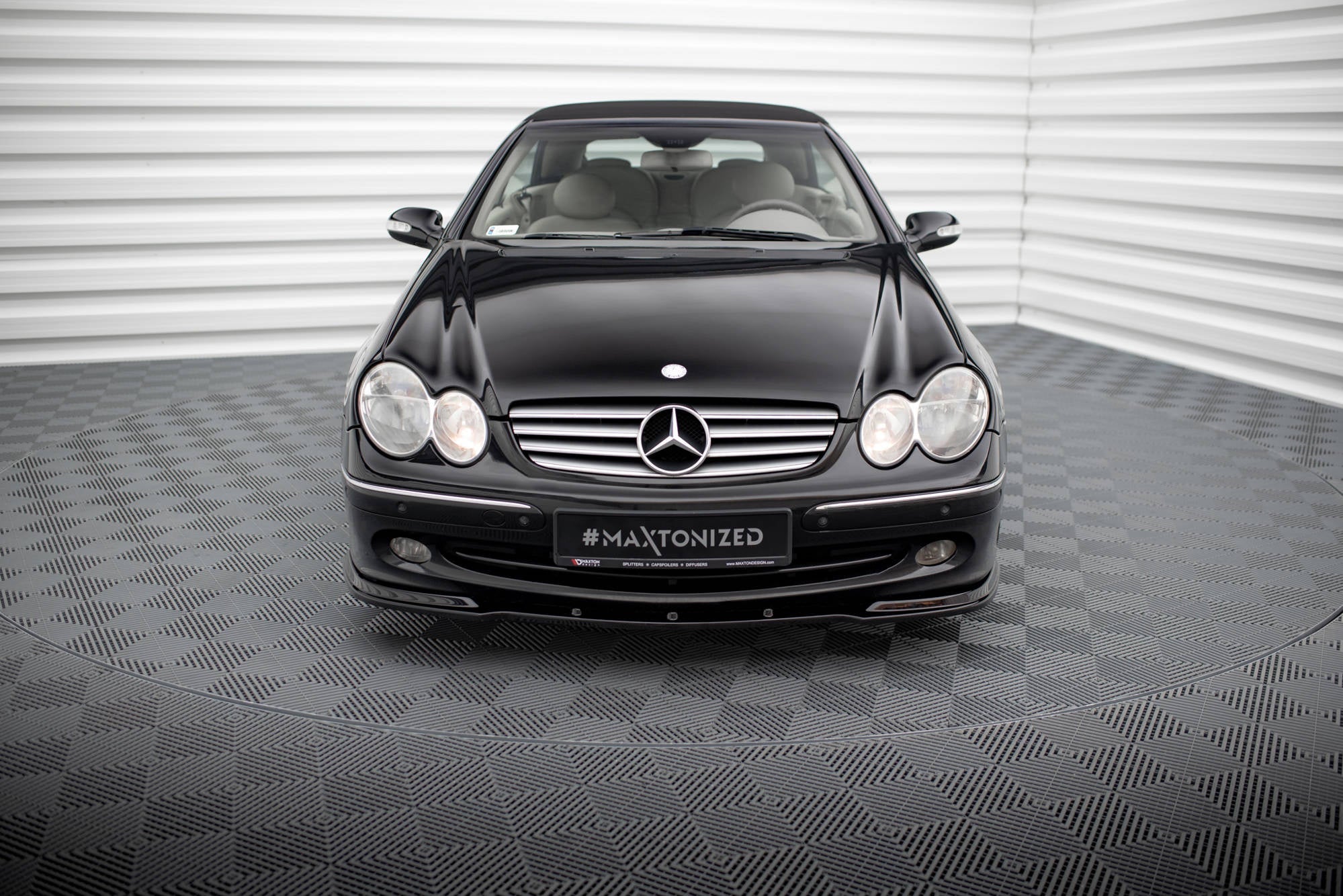 Prelungire splitter bara fata Mercedes CLK W209 2003-2006 v1 - Maxton Design