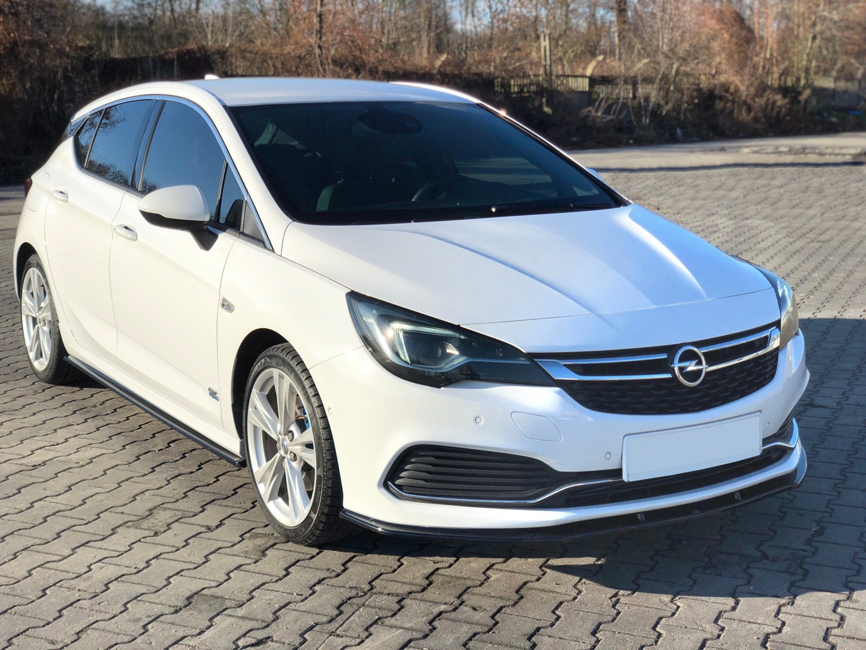 Prelungire splitter bara fata Opel Astra K OPC-Line 2015- v1 - Maxton Design