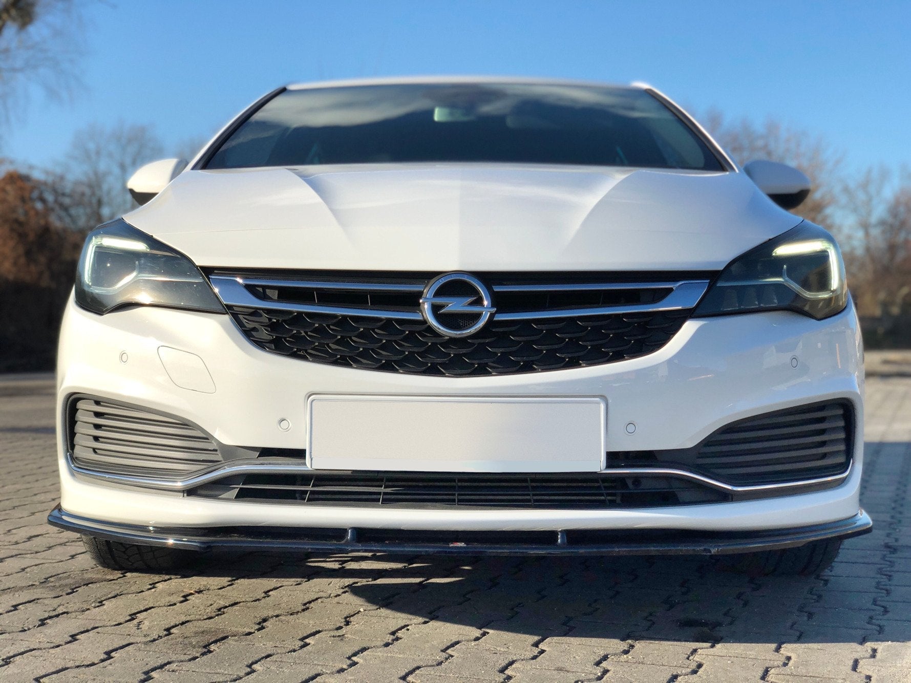 Prelungire splitter bara fata Opel Astra K OPC-Line 2015- v1 - Maxton Design