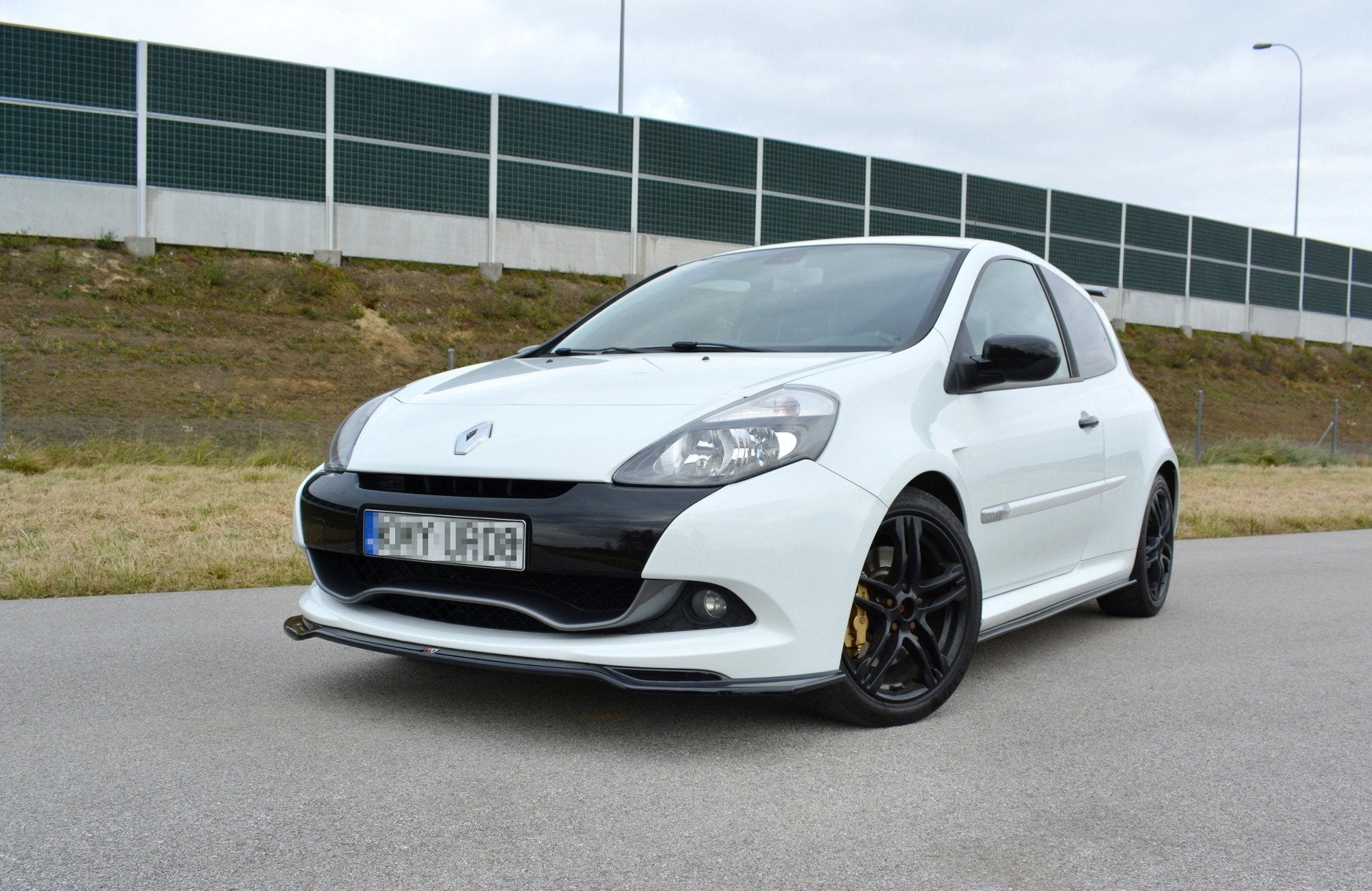 Prelungire splitter bara fata Renault Clio Mk3 RS Facelift 2009-2012 v4 - Maxton Design
