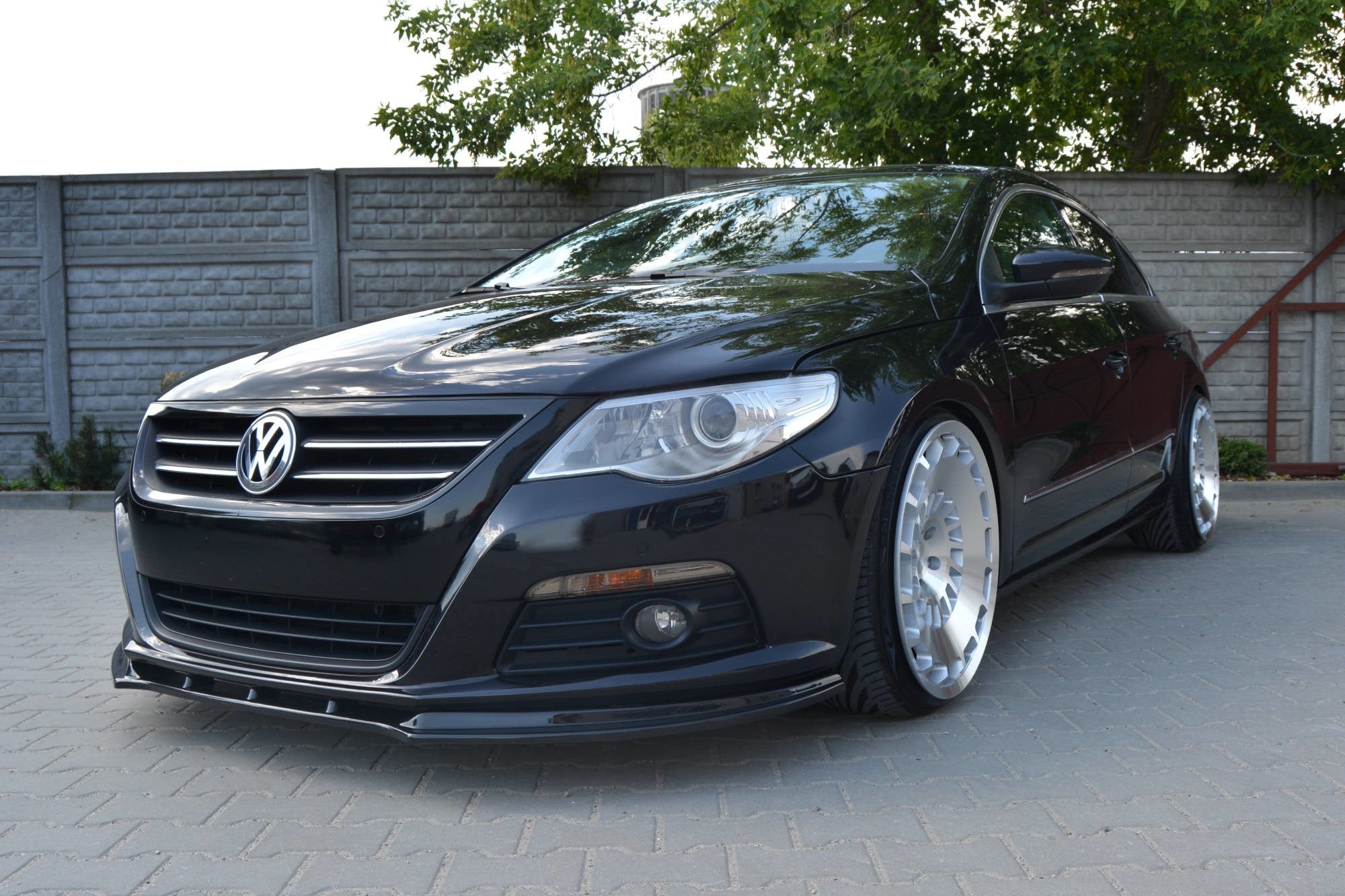 Prelungire splitter bara fata Volkswagen Passat CC 2008-2012 v1 - Maxton Design