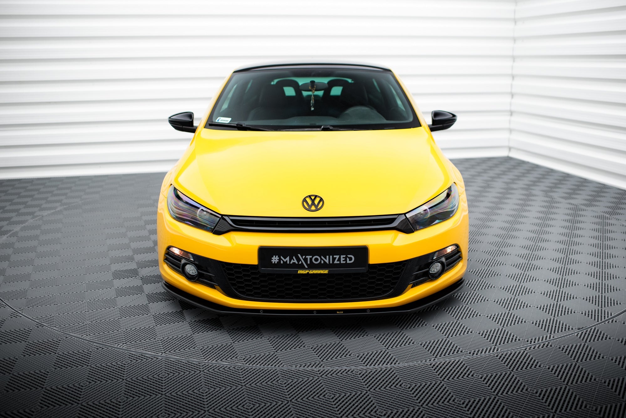 Prelungire splitter bara fata Volkswagen Scirocco Mk3 2008-2014 v1 - Maxton Design