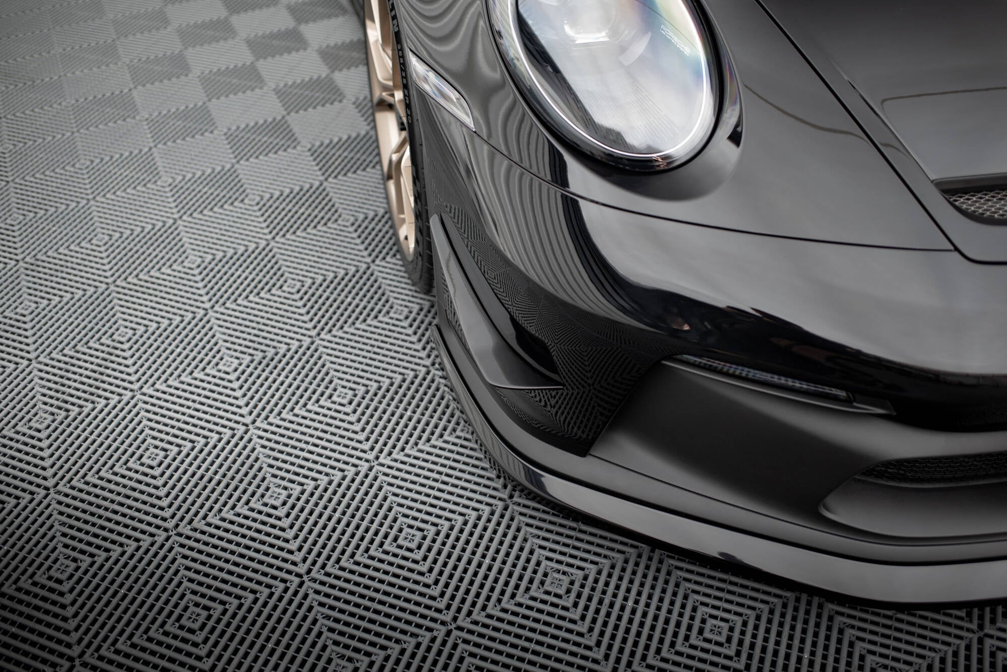 Ornamente canards bara fata Porsche 911 992 GT3 2021- v1 - Maxton Design