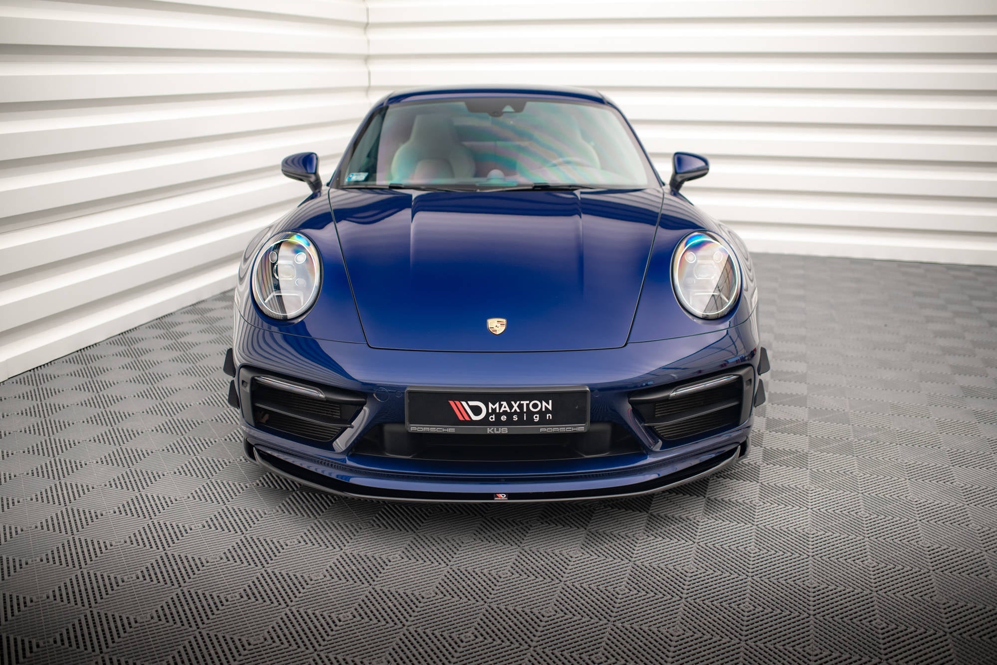 Ornamente canards bara fata Porsche 911 Carrera Aero 992 2019- v1 - Maxton Design