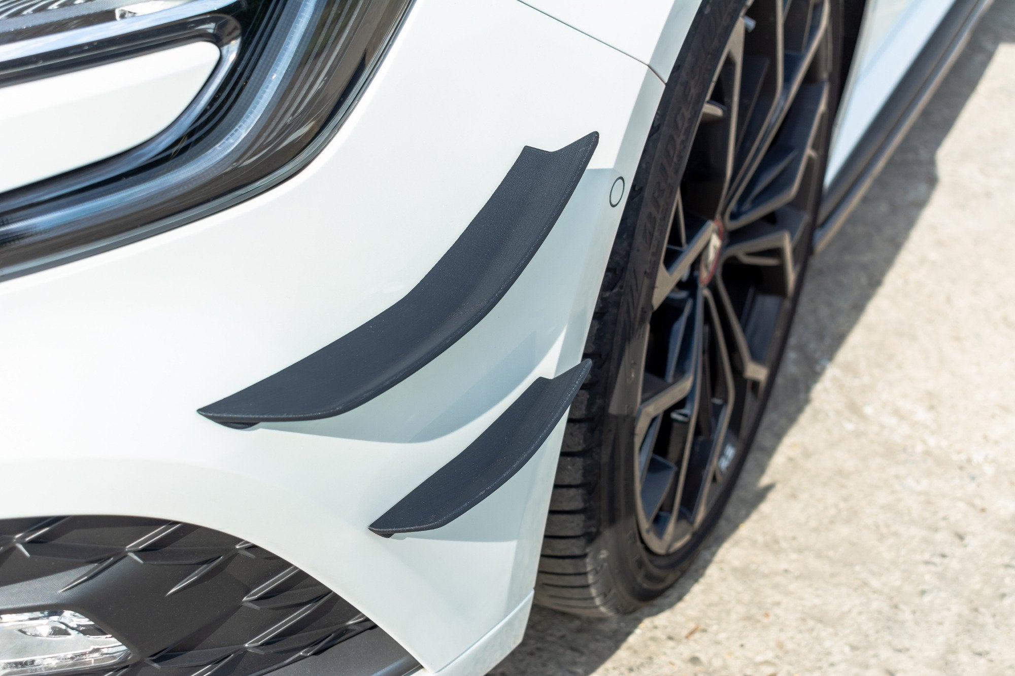 Ornamente canards bara fata Renault Megane Mk4 RS 2018- v4 - Maxton Design