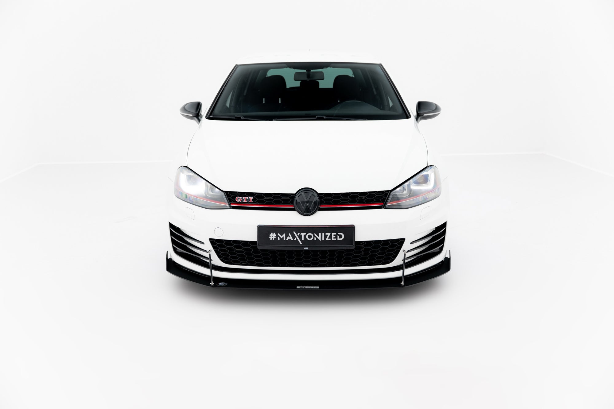 Prelungire splitter bara fata Volkswagen Golf 7 GTI 2012-2017 v6 - Maxton Design