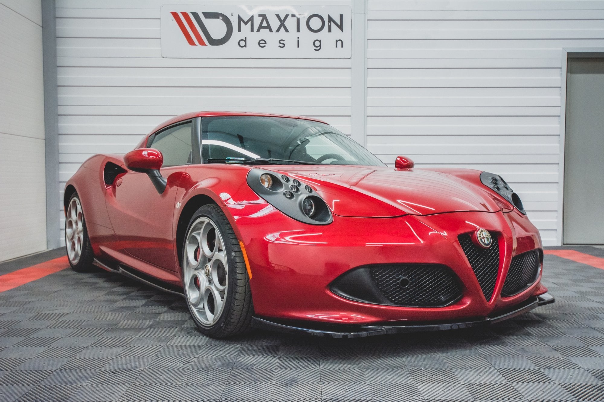 Prelungire splitter bara fata Alfa Romeo 4C 2013-2017 v1 - Maxton Design
